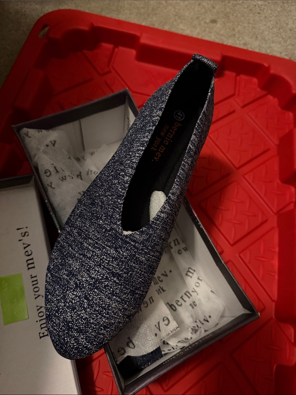 bernie mev. Navy Knit Slip-On Flat